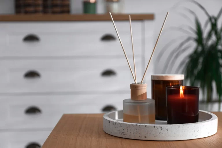 ایده های تزئین شمع که درخشش را به خانه های شما منتقل می کند